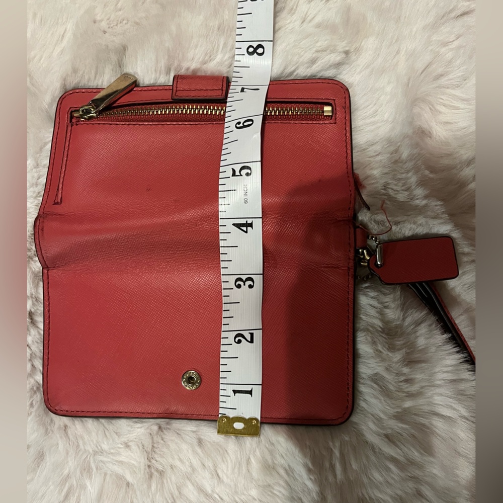 Coach pink leather wristlet wallet well loved luxe quiet luxury classic style - Picture 10 of 11